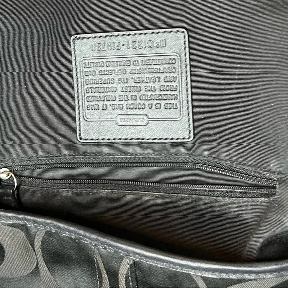 Coach Black Signature Silver Chain ShoulderBag Adjustable Strap - Picture 11 of 15